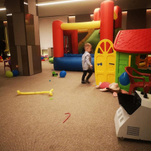 inchiriere tobogane si masina de baloane de sapun, inchiriere jocuri si jucarii de petreceri si evenimente