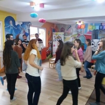 cum sa devi animatori pentru petreceri,formare animatori petreceri copii turda,cursuri de formare animatori pentru copii, instruire animatori, formare animatori de petreceri