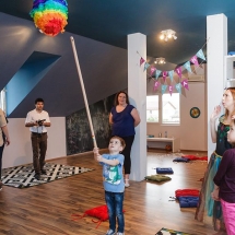 pinata curcubeu la oz