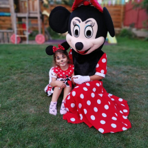 mascota minnie mouse, inchiriere mascote evenimente si petreceri cluj, animatori pentru copii cluj, mascote la evenimente si petreceri cluj, animatoare cluj