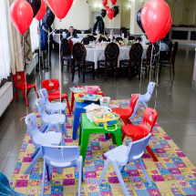 coltul copiilor la petreceri, kids corner la botez, inchiriere masute si scaunele, inchiriere jucarii cluj