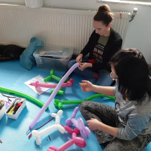 cum sa modelezi baloane, invata sa modelezi baloane, workshop de baloane modelate, curs de baloane modelate, cursuri pentru animatori